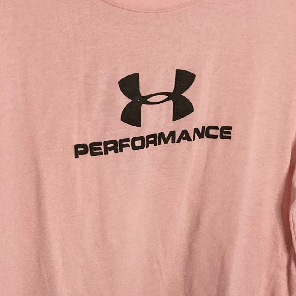 UNDER ARMOUR TOP - Picture 1 of 9